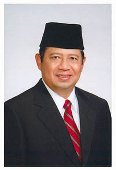 Biografi susilo bambang yudhoyono dalam bahasa inggris